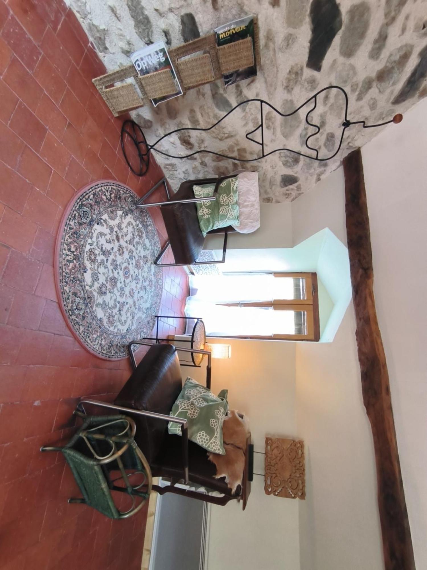Chambres D'Hotes Montjouan Larochemillay Dış mekan fotoğraf